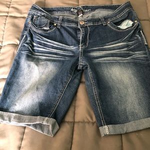 Juniors shorts  great condition